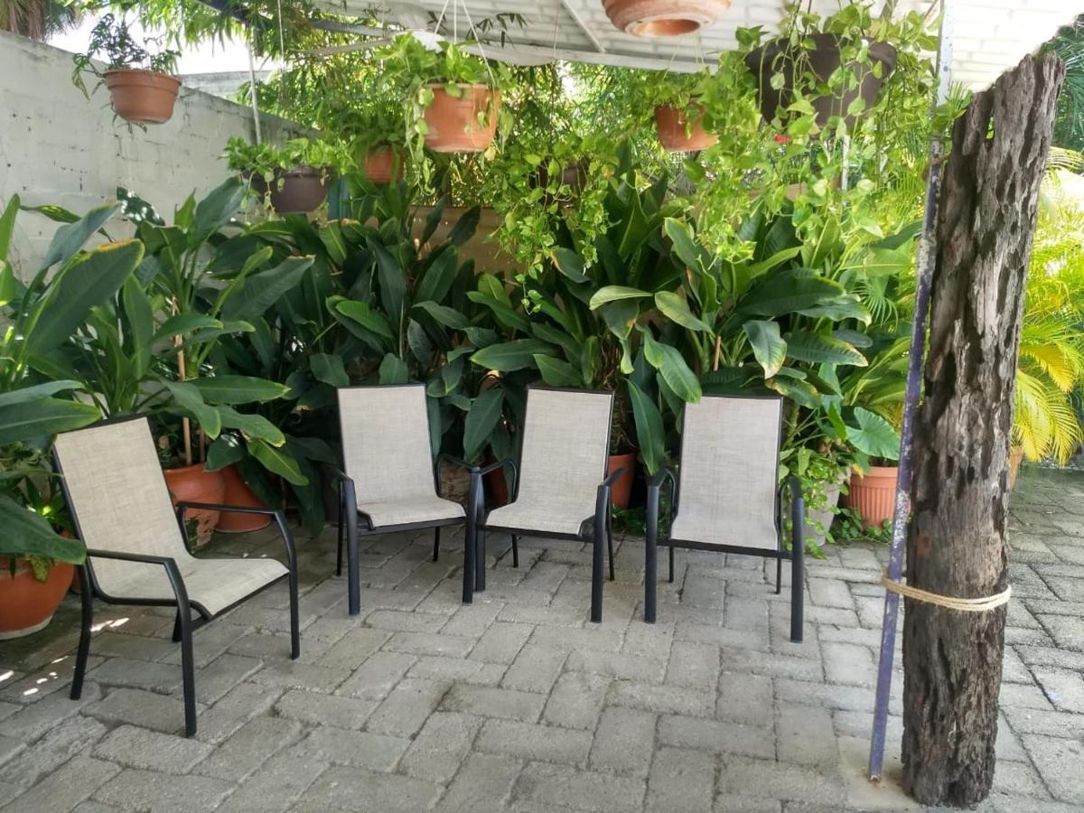 Hotel Arenas Del Pacifico Санта-Крус-Хуатулко Экстерьер фото