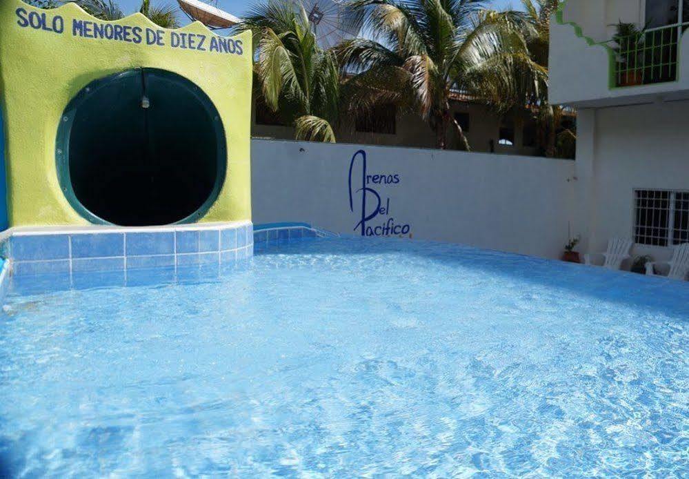 Hotel Arenas Del Pacifico Санта-Крус-Хуатулко Экстерьер фото