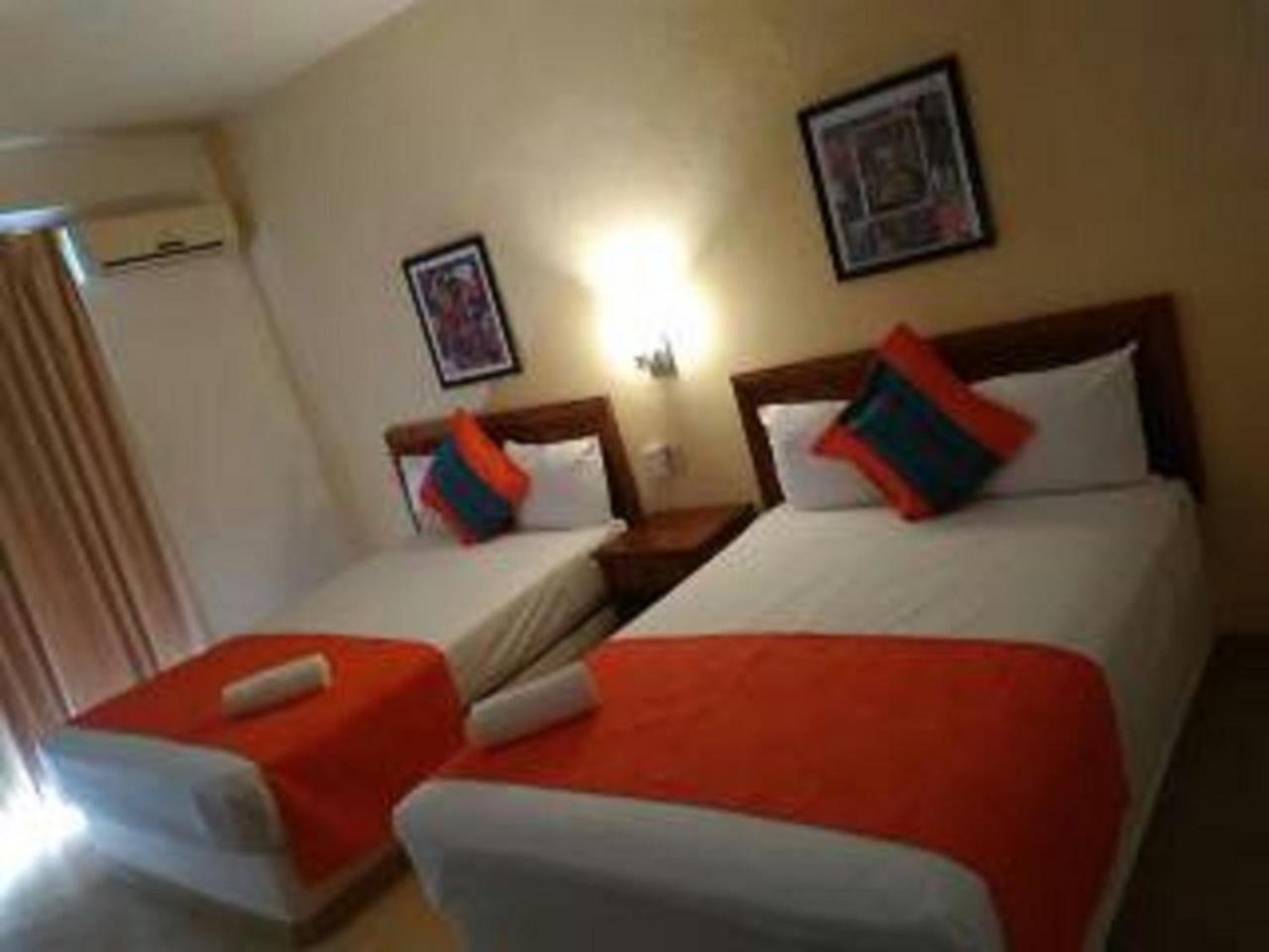 Hotel Arenas Del Pacifico Санта-Крус-Хуатулко Экстерьер фото